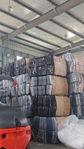 出售黑色pet吸塑片毛料，现货20吨左右