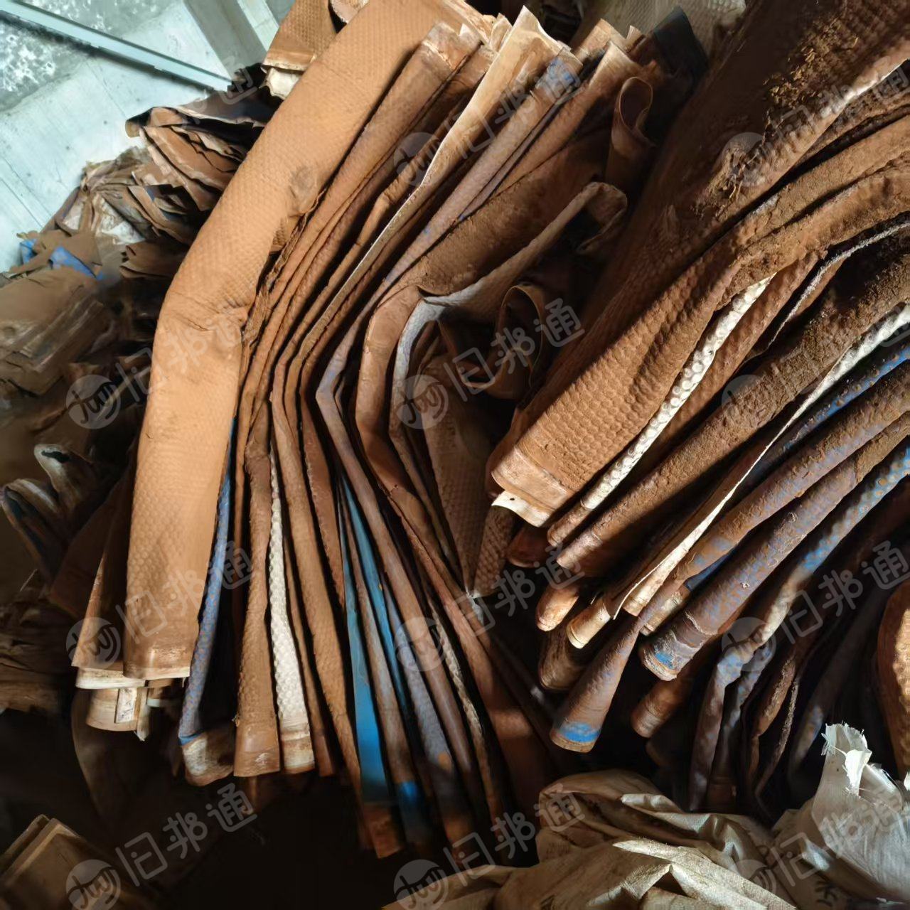 出售未清洗的丙纶滤布，丙纶过滤布，1.7*1.65规格，现货有一千多张，货在山西原平