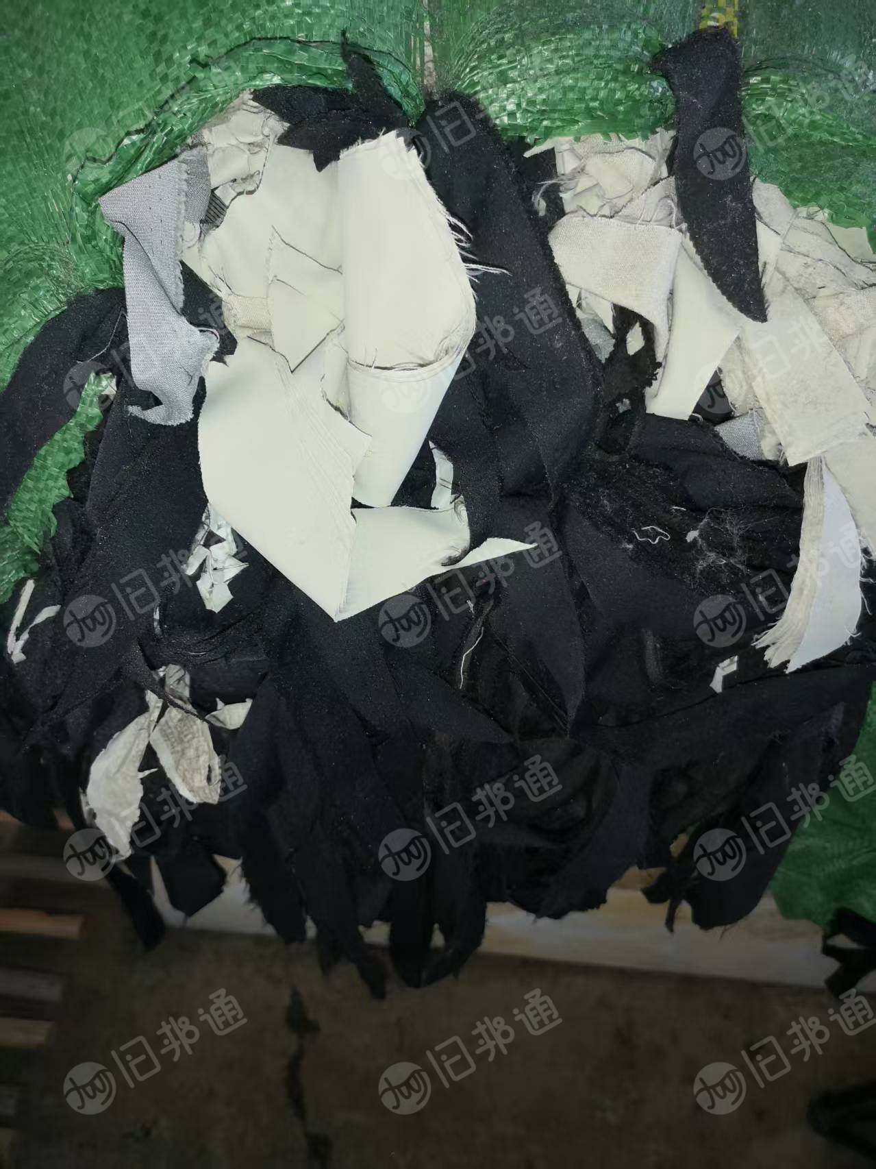 长期出售服装下脚料，废布料，碎布料，有分拣，月供几十吨，货在广西玉林