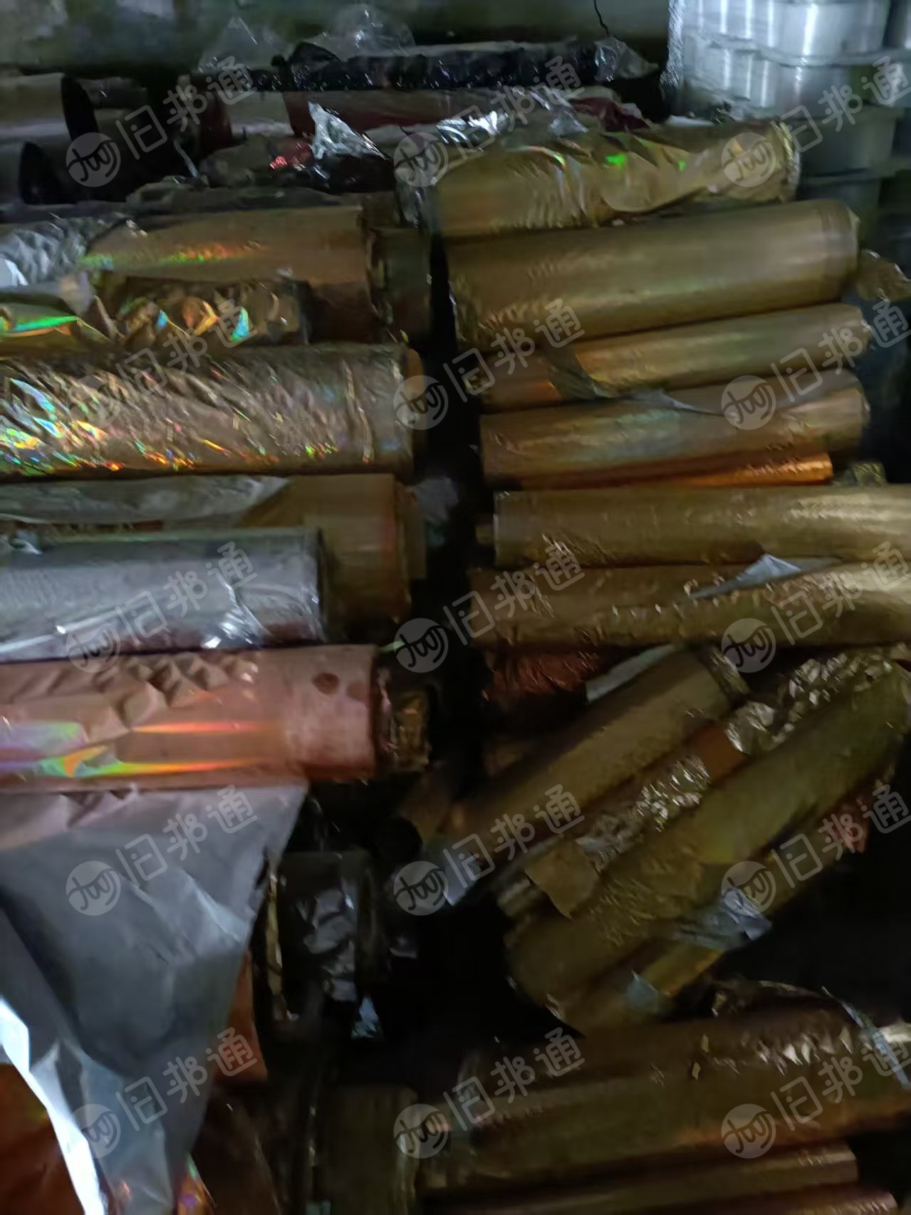 长期出售打绳料，烫金膜打绳料，现货十吨左右
