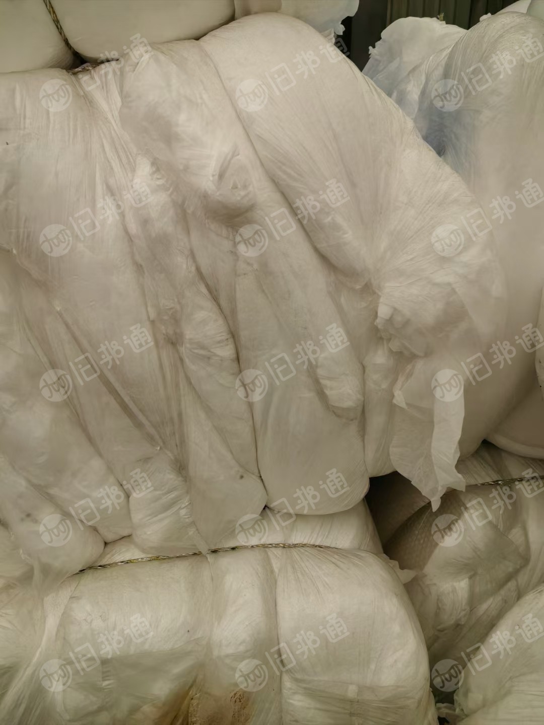 出售PP无纺布边料，白色9*6一车