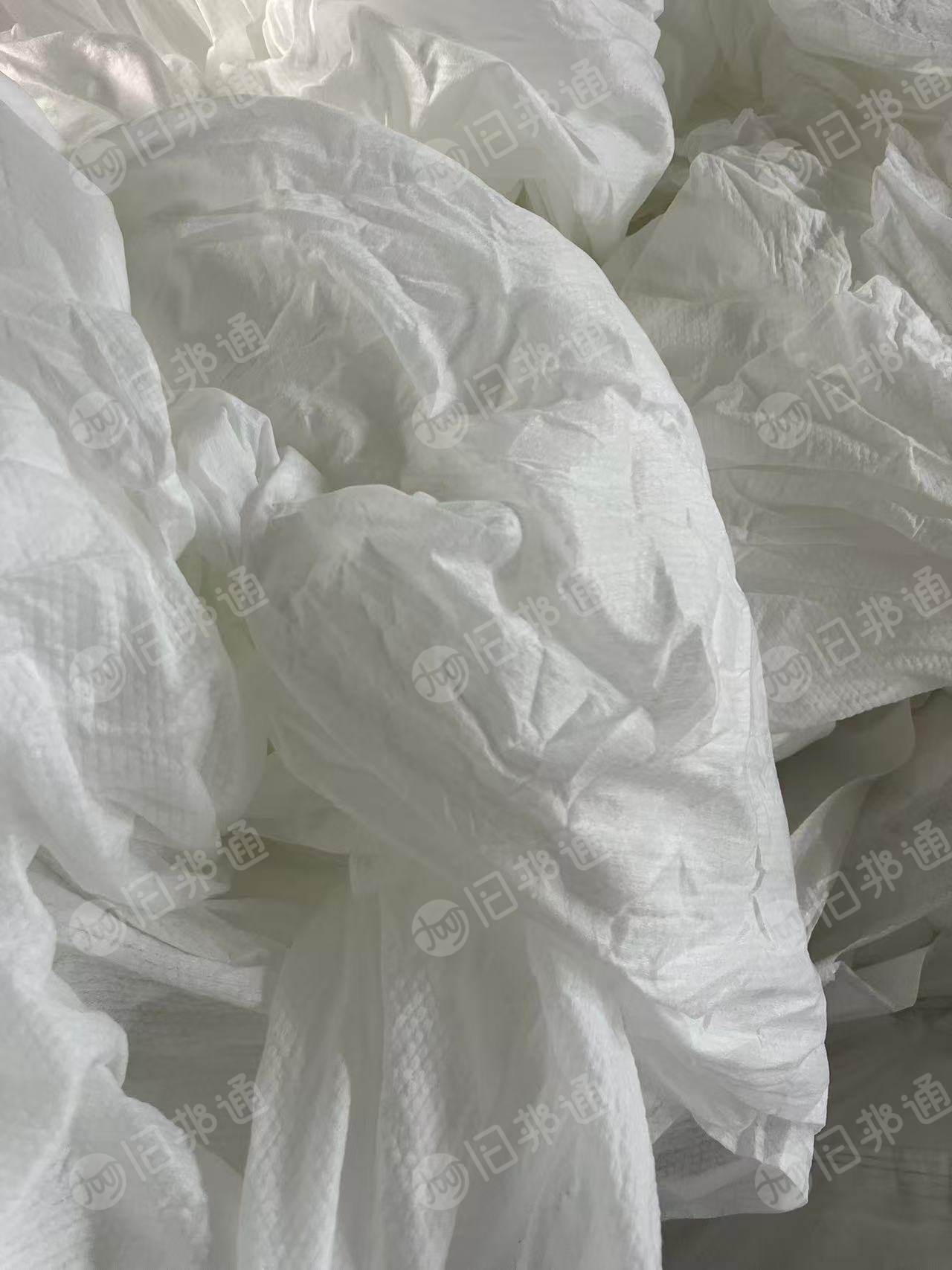 长期出售涤纶无纺布边角料，无纺布废料，现货1挂车