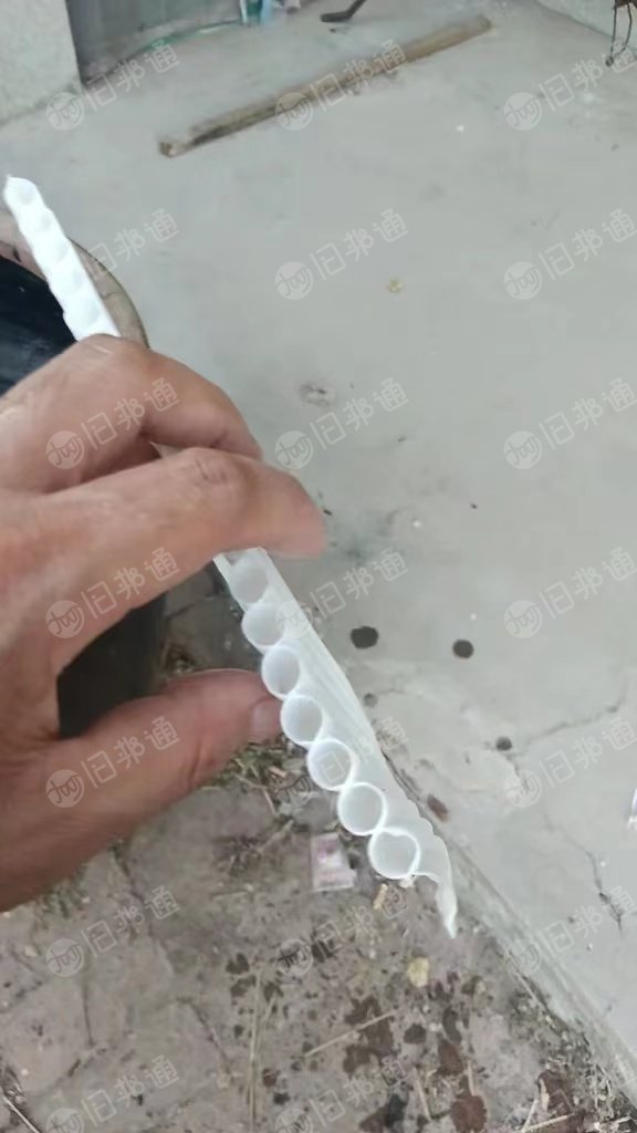 长期出售涤纶排管，涤纶边角料，涤纶布，统货出