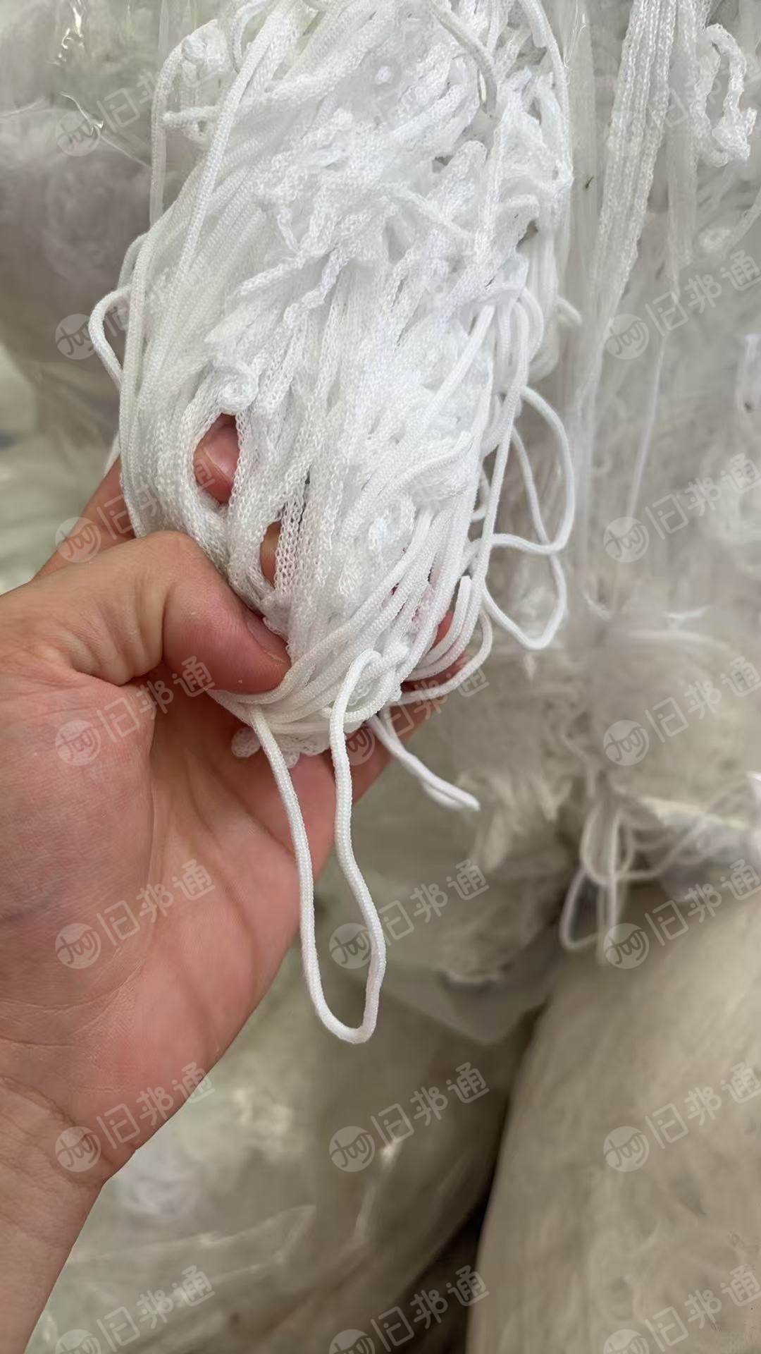 长期出售口罩绳子下脚料，涤氨废丝，涤氨丝，月供10吨左右