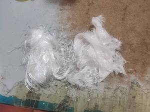 长期出售涤纶干丝，边绳，布块，1000D,1100D,1300D都有，每个月总的有200吨左右