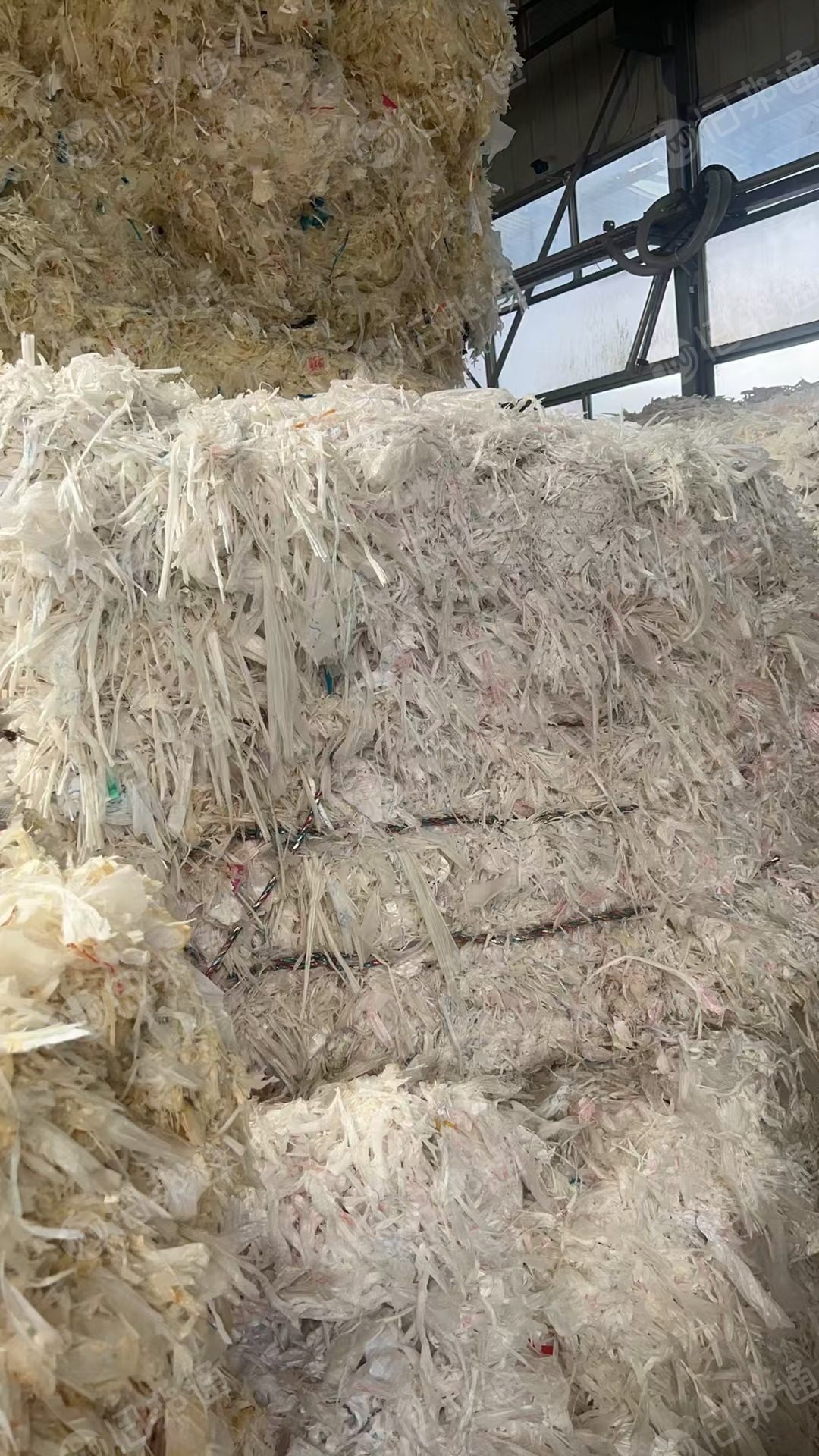 大量求购水洗PE淋膜边料,月需2000吨