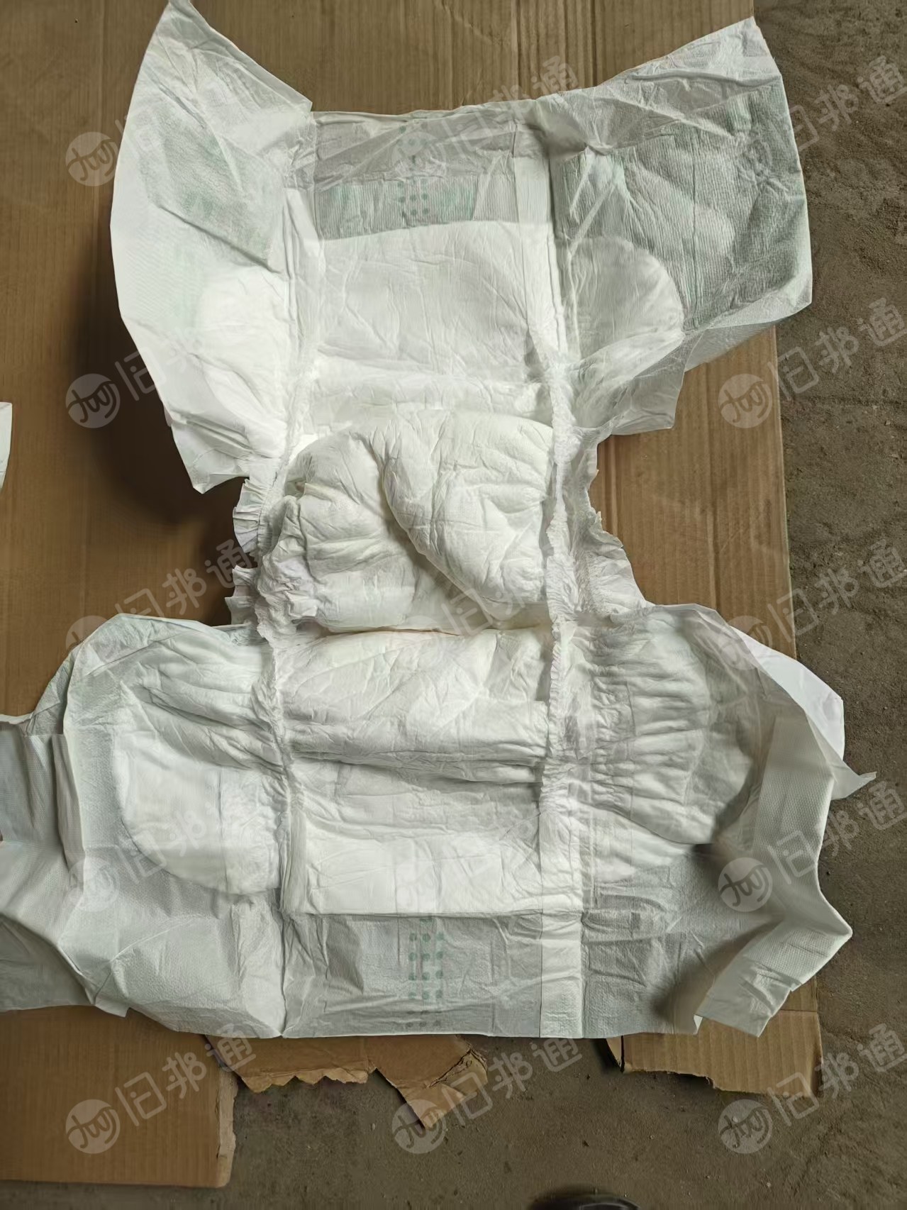 长期求购库存处理的成人纸尿裤,拉拉裤,卫生巾边角料