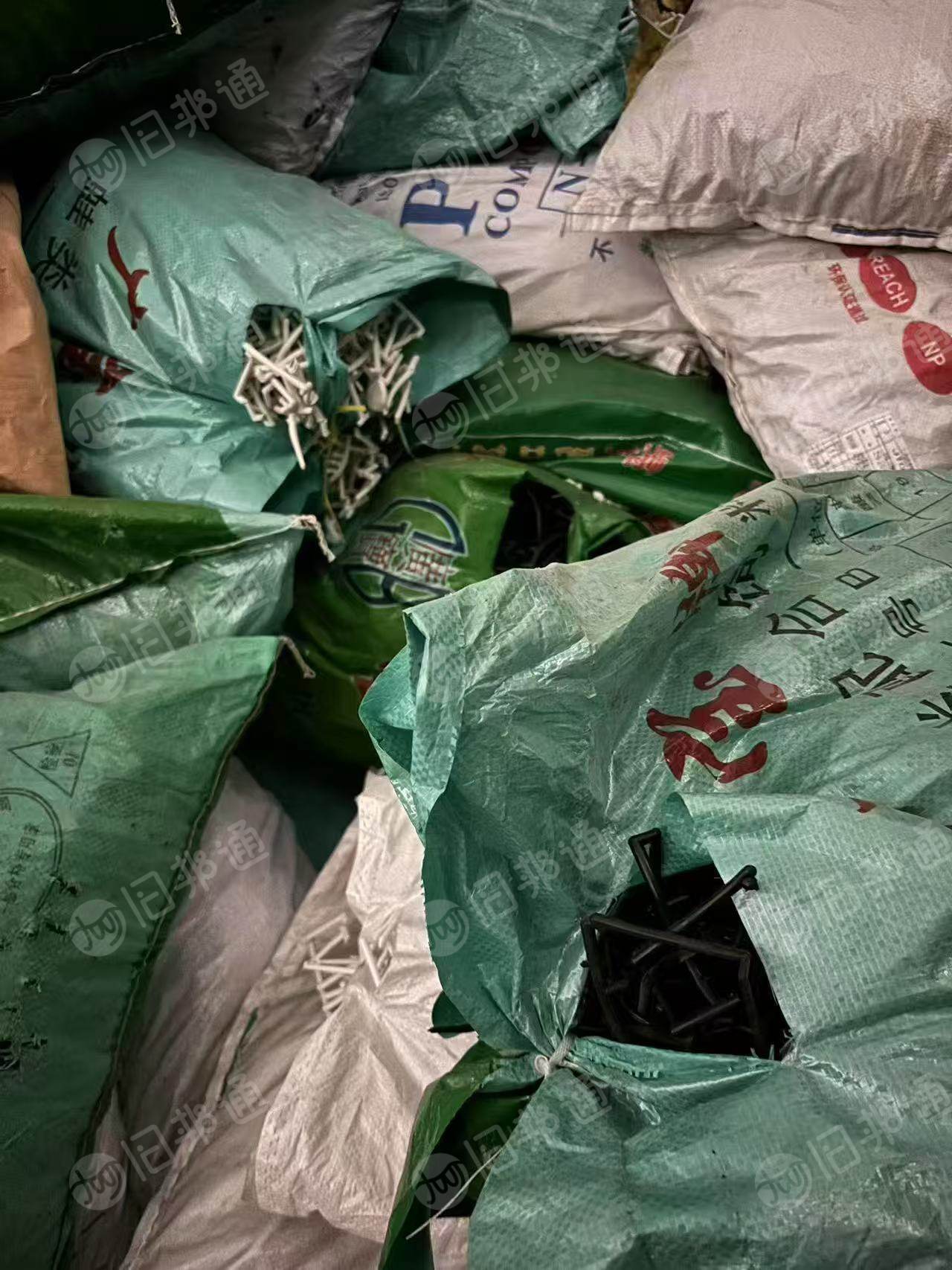 长期出售PVC水口料
