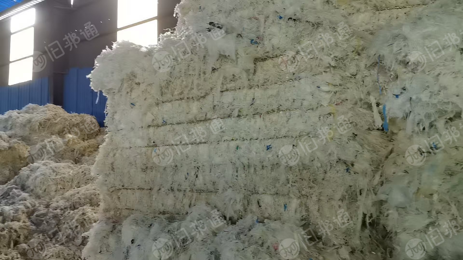 长期出售水洗PE淋膜纸边料，可以直接上机造粒，每月400-500吨左右