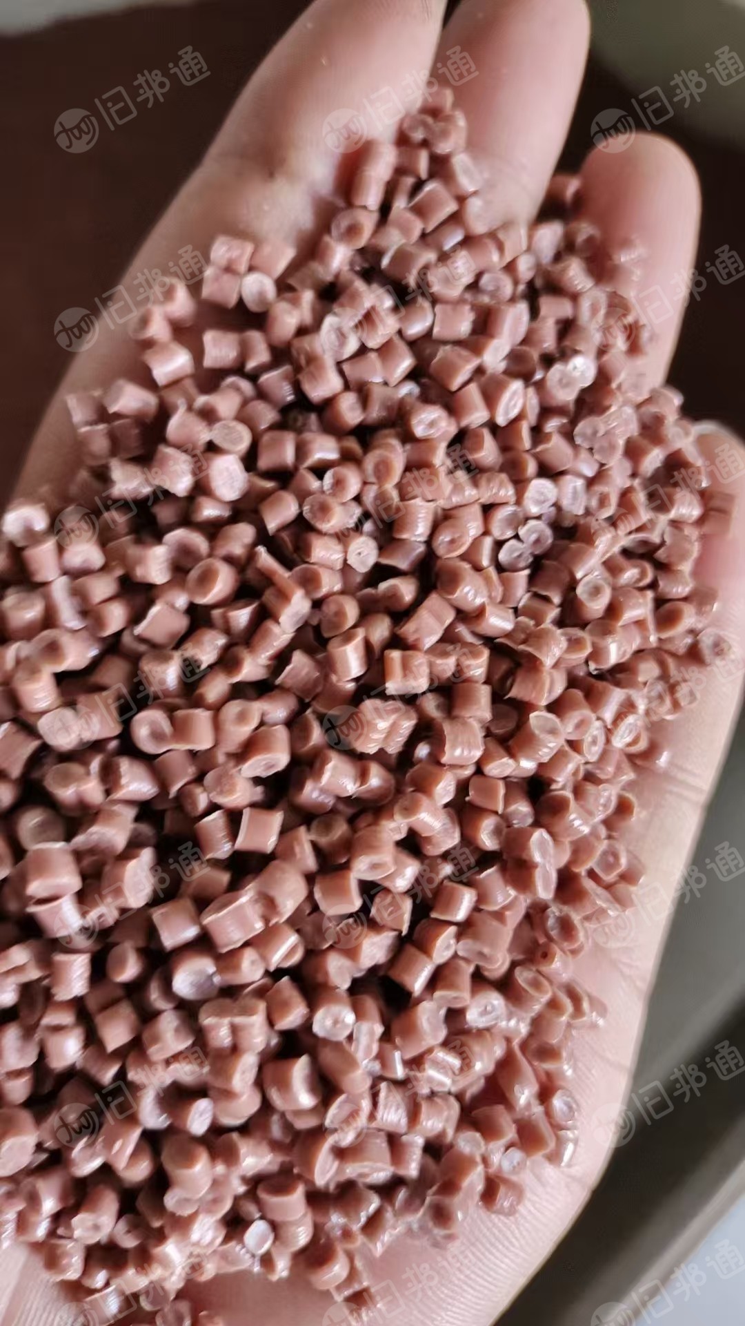 出售拉丝pp颗粒，可以按照客户要求定制生产，可用于拉丝，吹塑，注塑使用