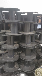 出售PC/abs合金圆盘毛料，现货9.6一车