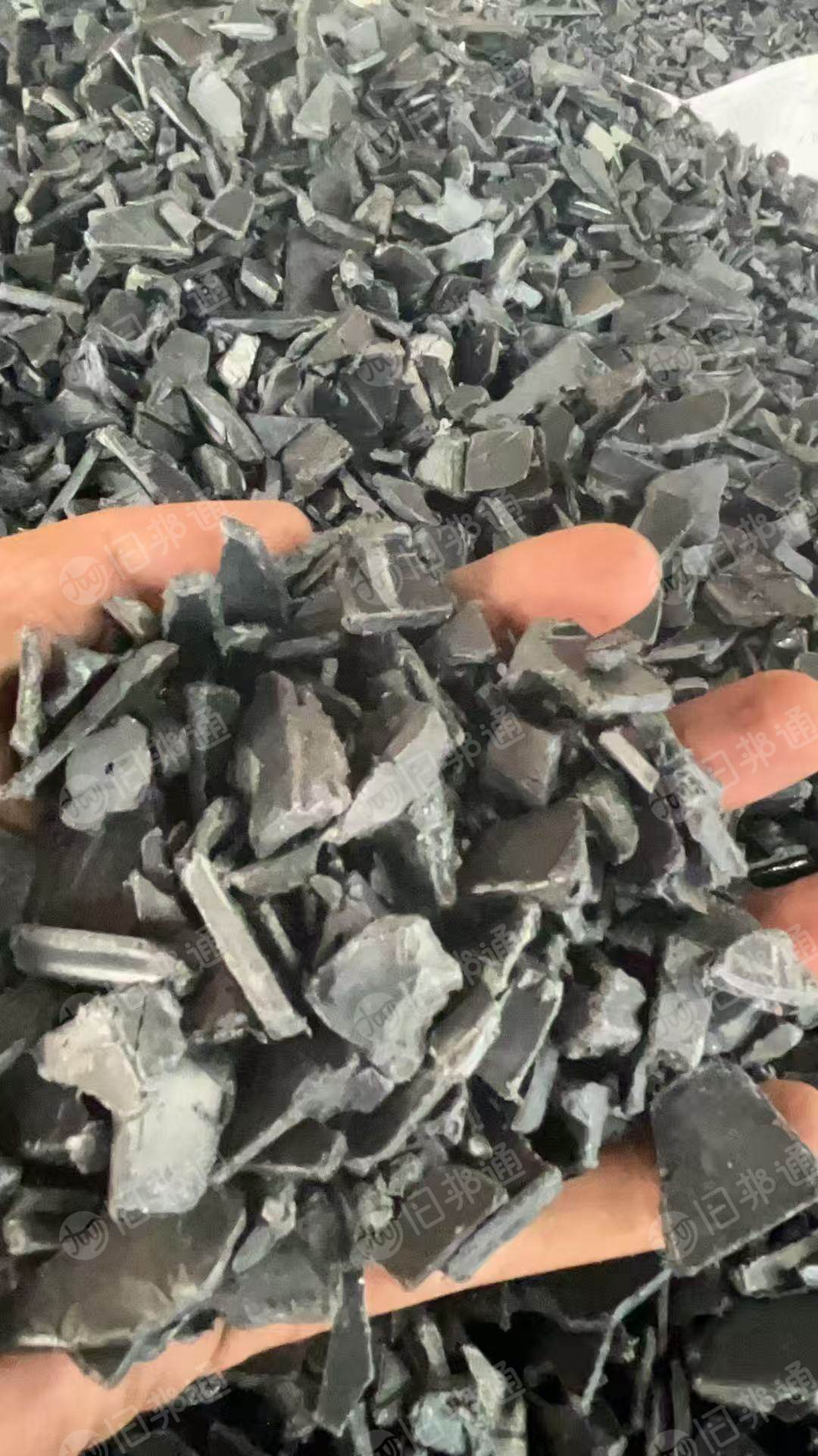 长期出售全漂黑色托盘破碎料