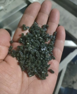 出售大棚膜颗粒,过三层150目,两层60目,月供3百吨