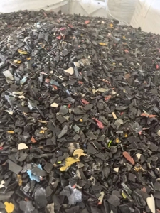 出售黑丙破碎料，沉浮一起，现货2挂