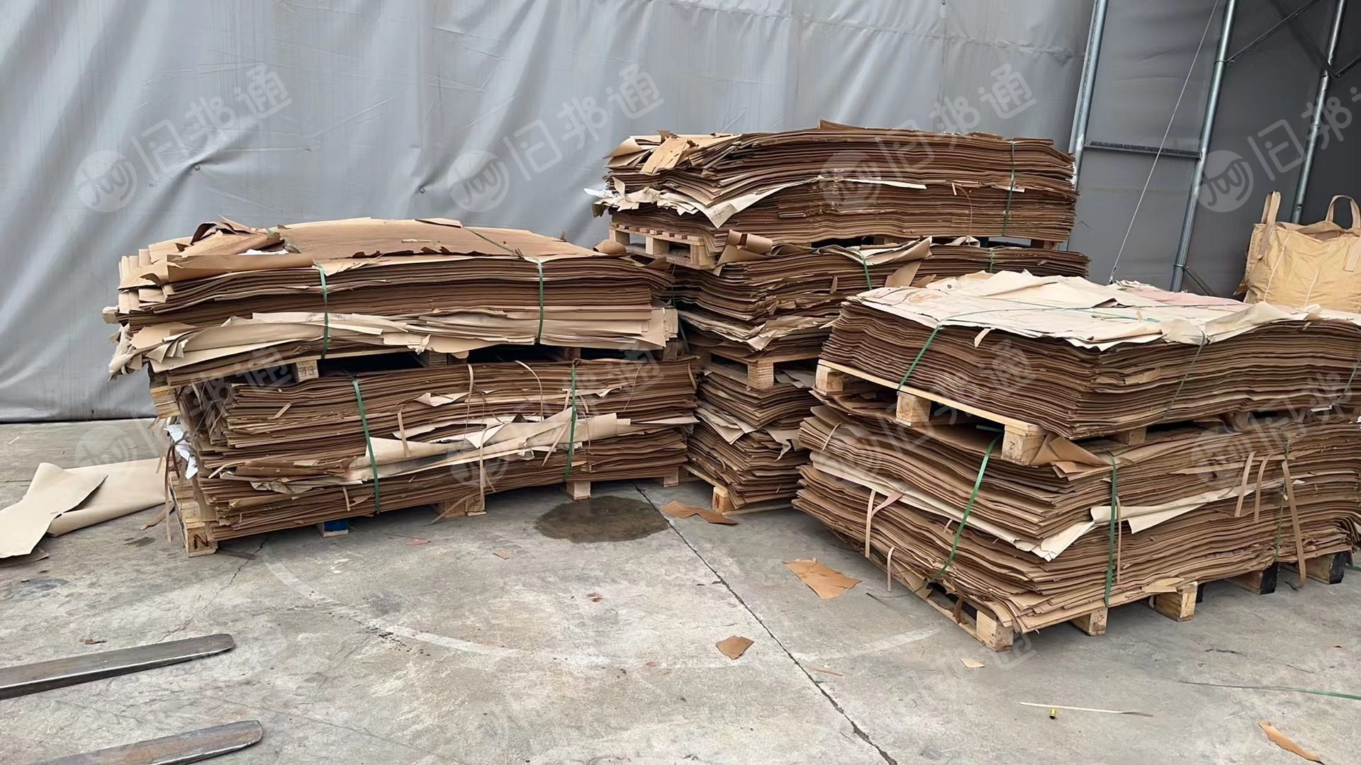长期出售高温牛皮纸，80%木浆，20%竹浆