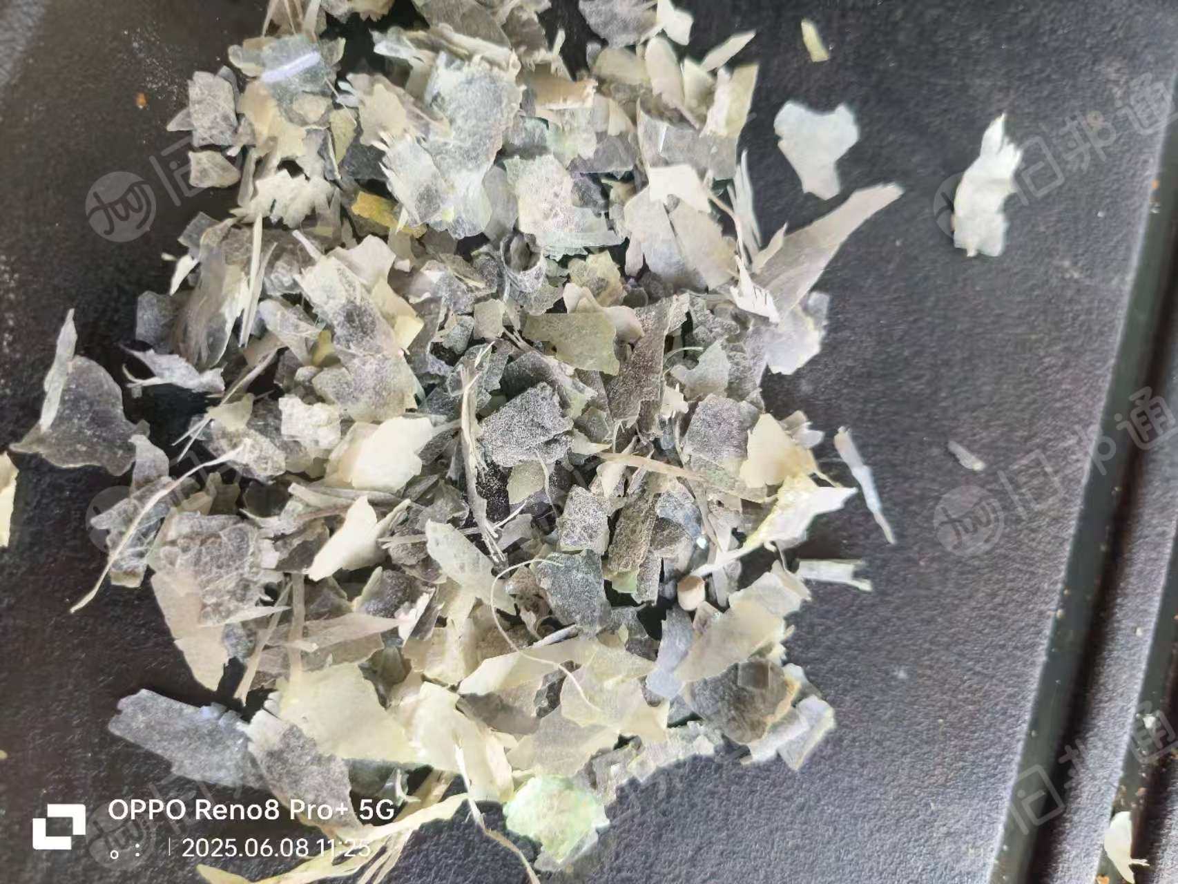 出售聚酯含树脂，炼油料，月供200吨