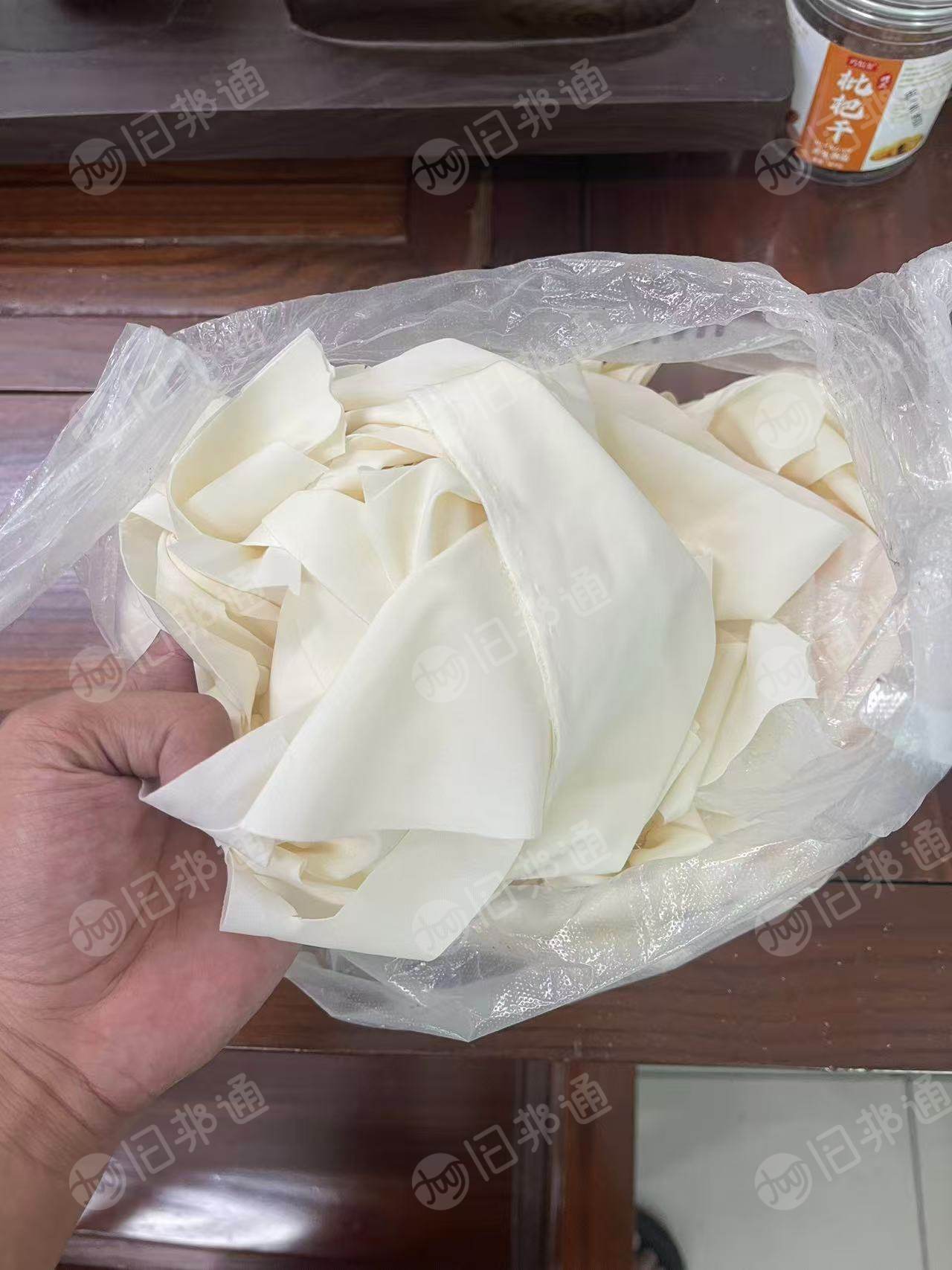 长期出售内衣厂下来的锦氨废布，每个月20吨，厂在广东佛山