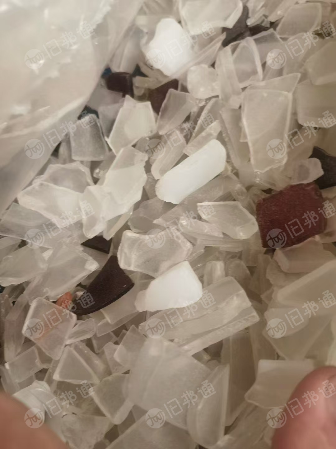 长期出售杂色亚克力破碎料