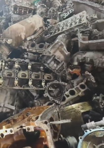 长期出售发动机铝壳，缸盖