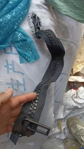 出售服装辅料,库存拉链,货在江西赣州