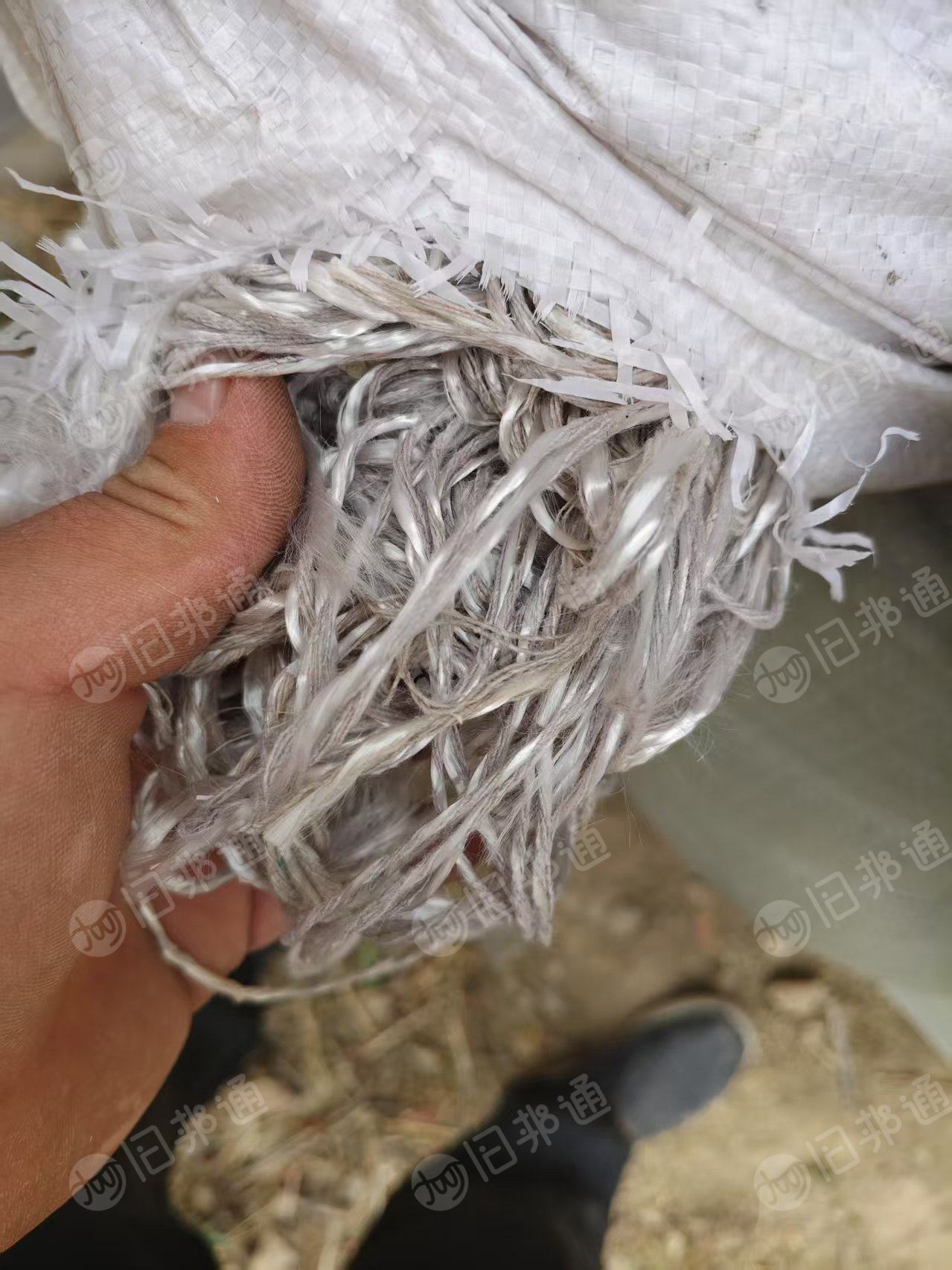 长期大量出售涤纶丝涤纶干丝，输送带阻燃纺织带芯里面的混纺涤纶丝