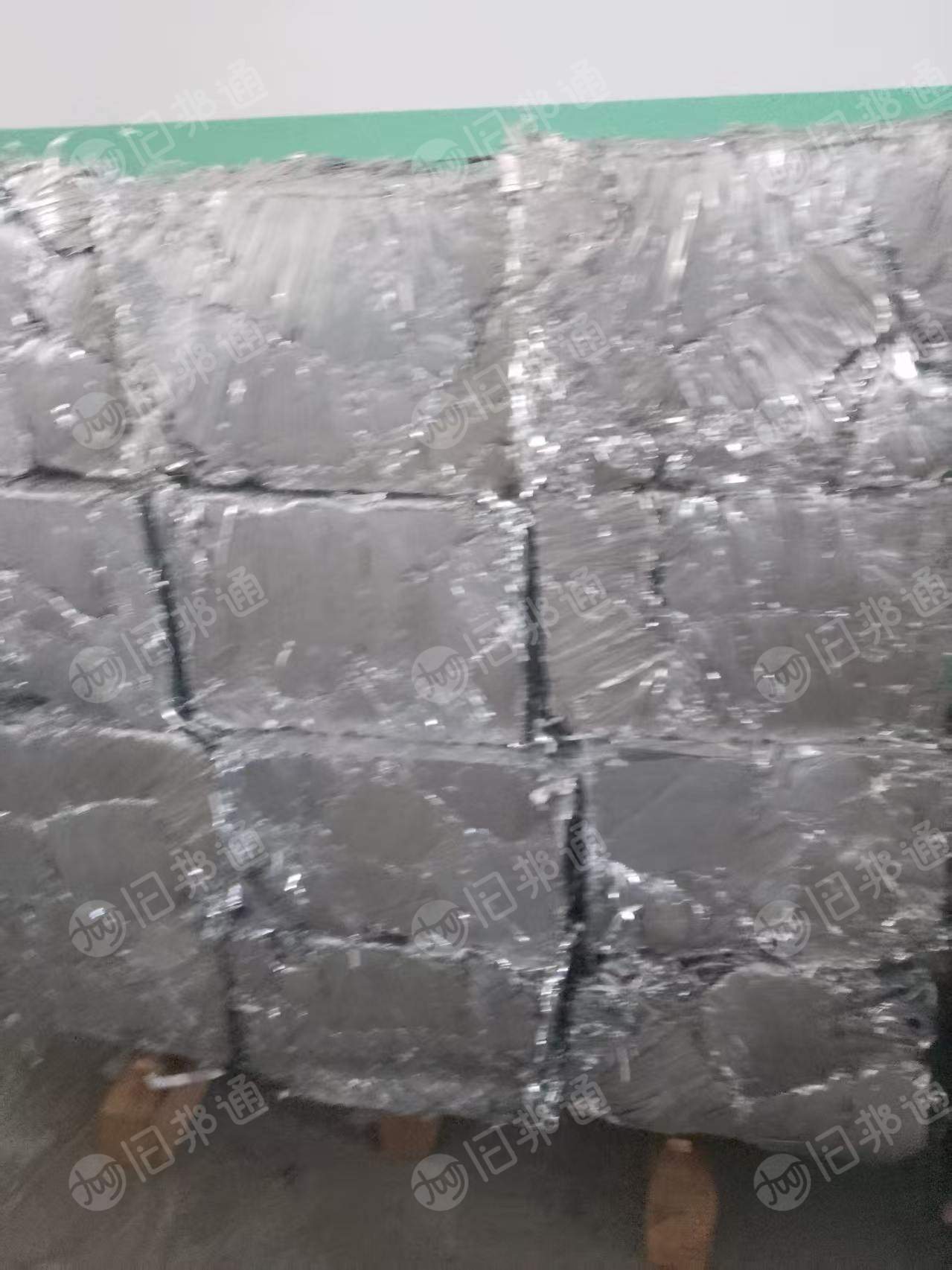 出售纯铝箔边角料压块，一系和三系，出水97/98，一个月几百吨