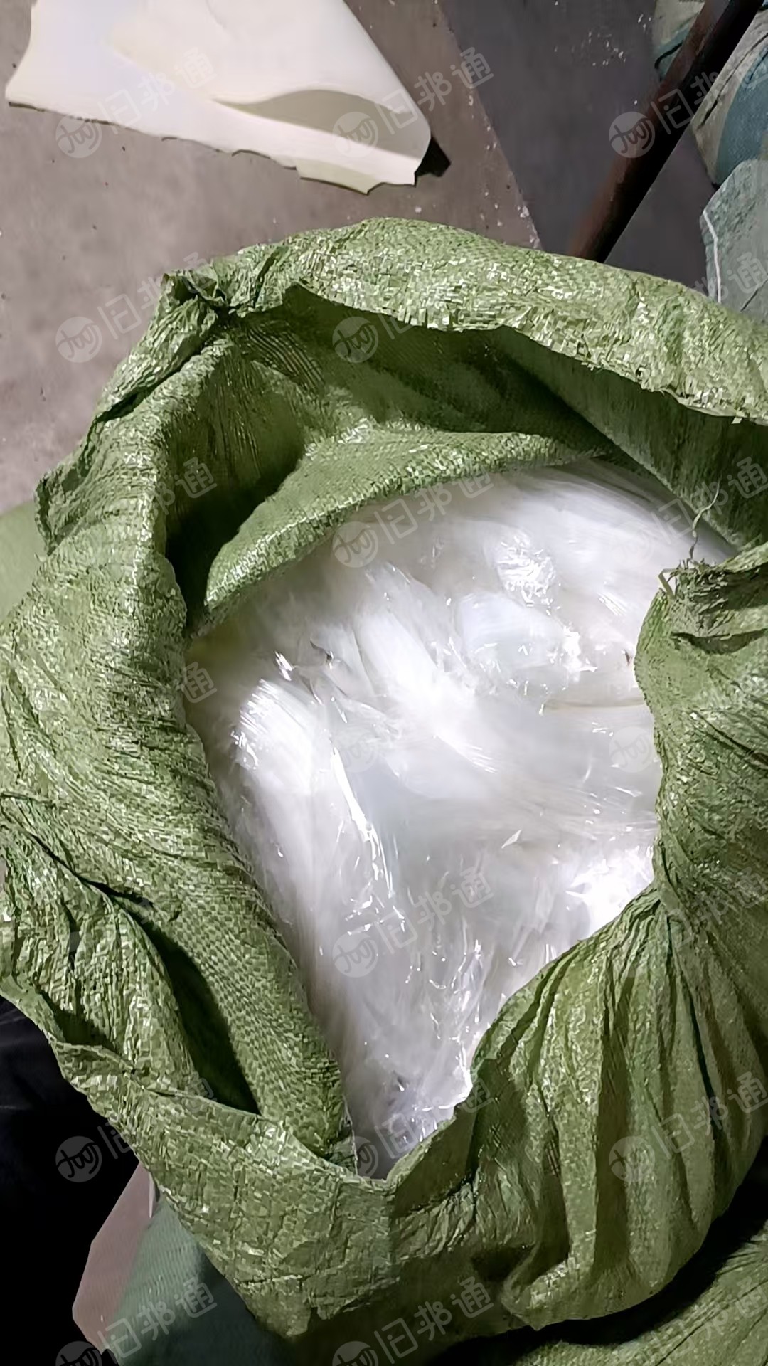 出售POF中温丙膜废料，打包机切掉的边角料，大部分是成卷