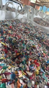 出售花丙破碎料，沉浮一起的，沉水料占4成左右