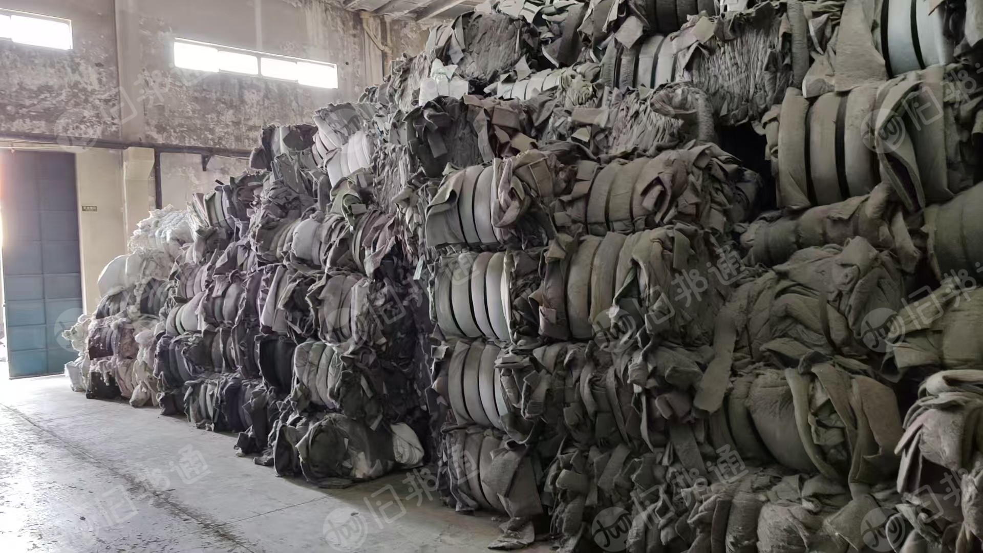 出售隔音棉边角料，吸音棉边角料，涤丙材质，90丙，10涤，现货有50吨，货在河北保定