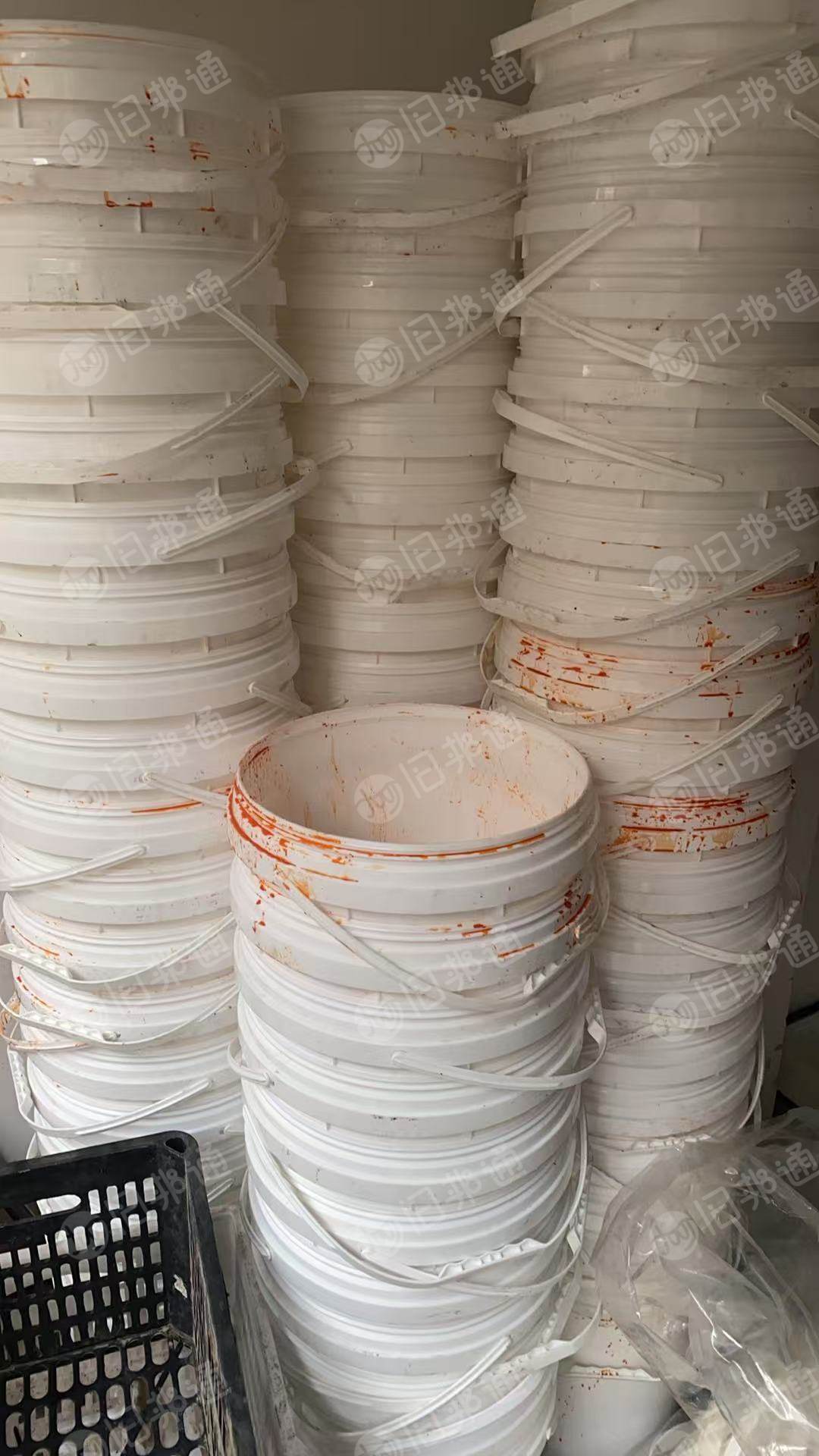 长期出售pp涂料桶废料