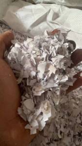 二级白墙纸破碎料