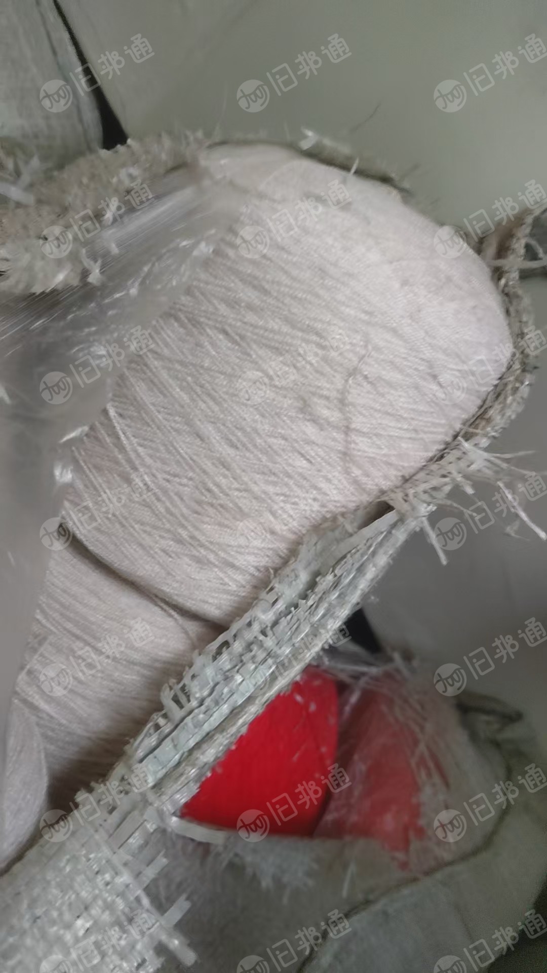 出售一批腈纶库存丝，有好几种颜色，混在一起卖，厂在山西朔州