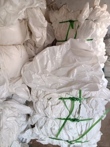 出售白高压膜废料，可干造
