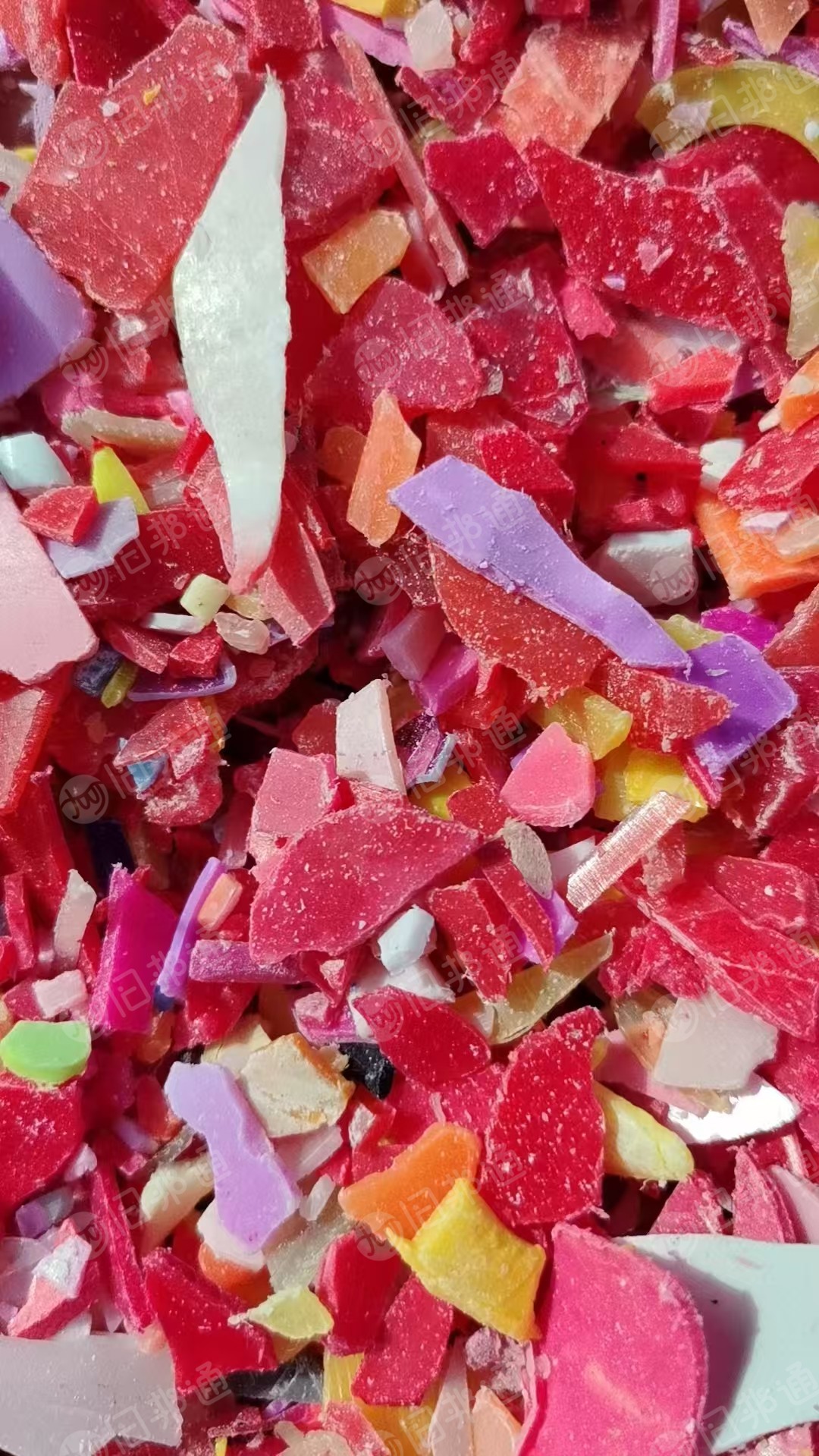 出售分色丙破碎料