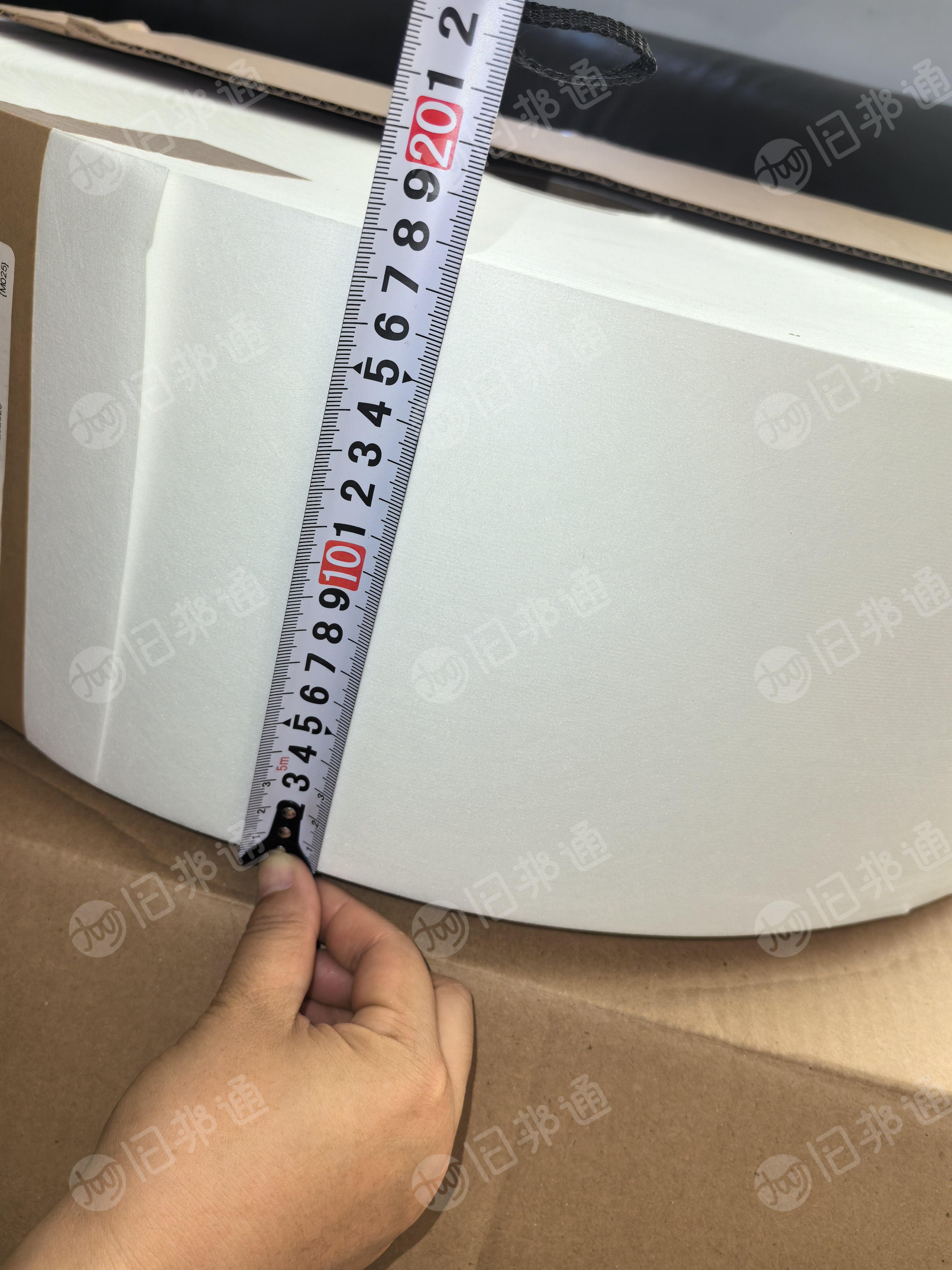 出售一批无纺布盘料，幅宽18公分，厂在江苏无锡