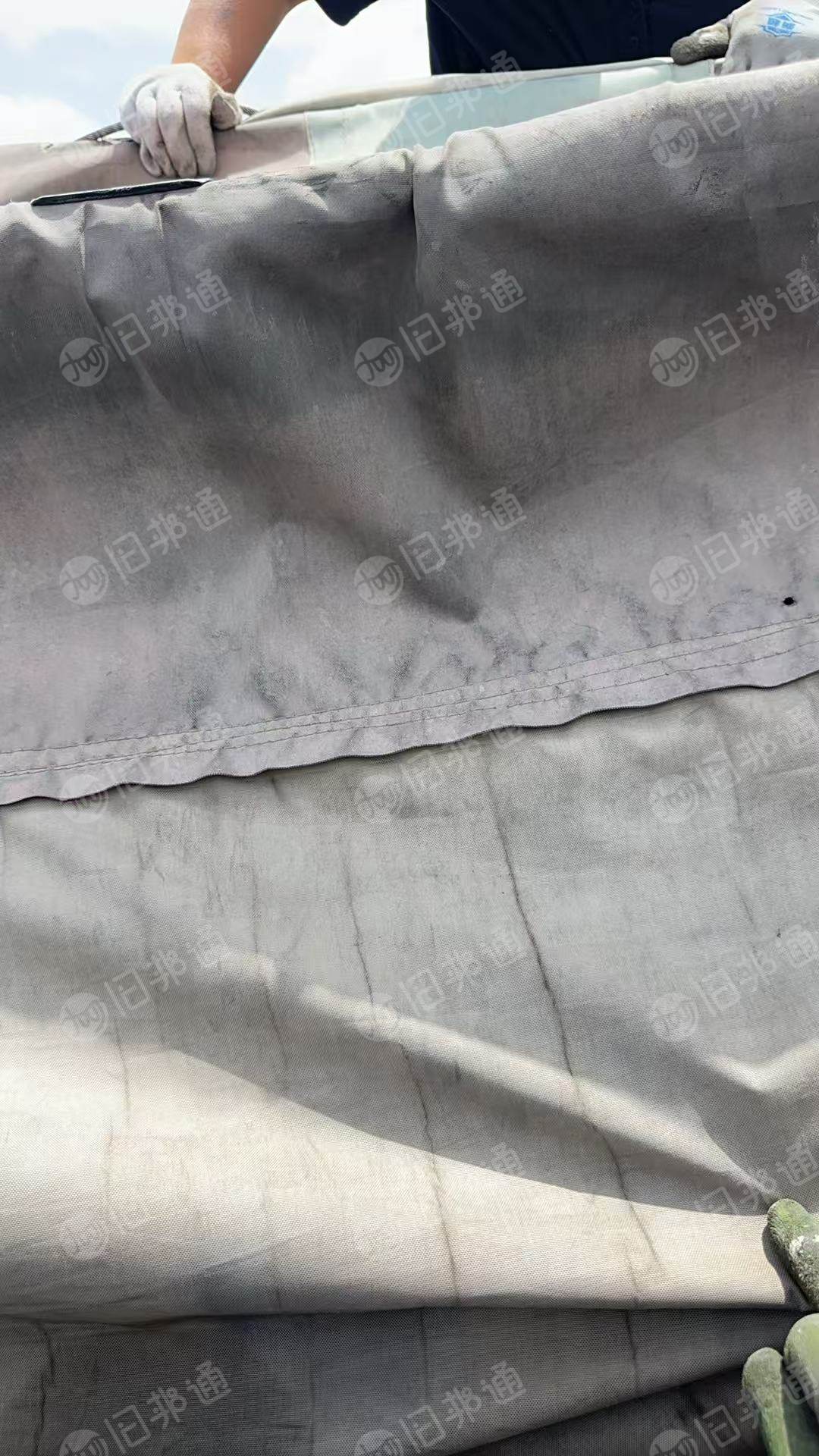 长期出售货车顶棚料，每个月4-5吨，货在陕西榆林