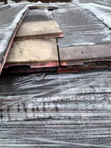 出售ABS光伏板毛料，月底一车，可先寄样品