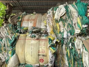 长期出售干燥编织袋,现货50多个包
