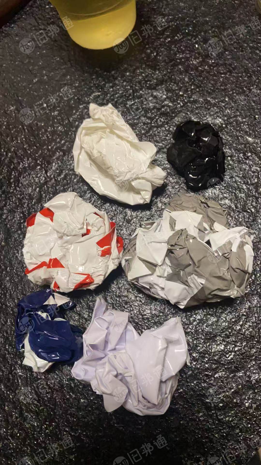 长期出售PVC边料，带胶PVC膜废料