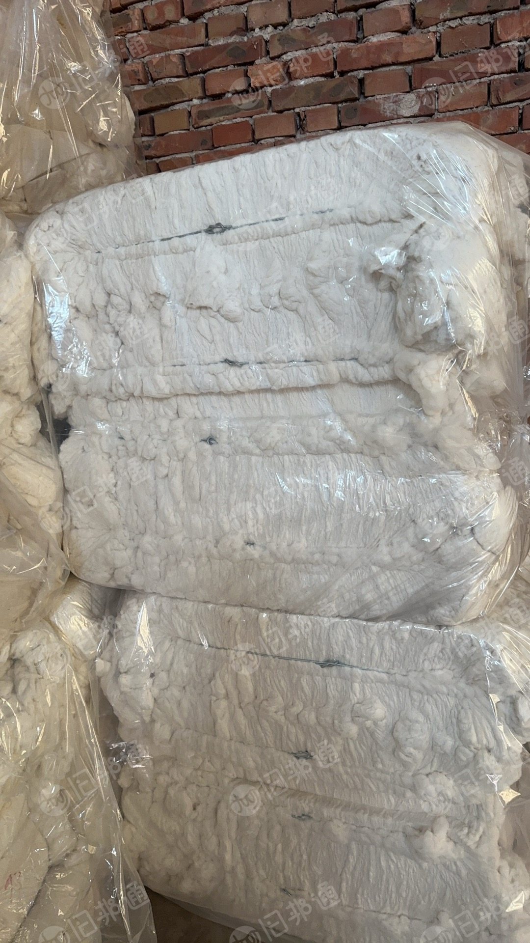 本厂长期出售纺纱厂下脚料,普疏落棉,精梳落棉,每个月100吨