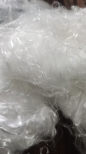 长期出售纯丙纶废丝,厂货下来的,造粒用,白色现货七八吨,黑色现货四五吨,货在河北廊坊