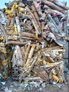 出售废工业纸管压块