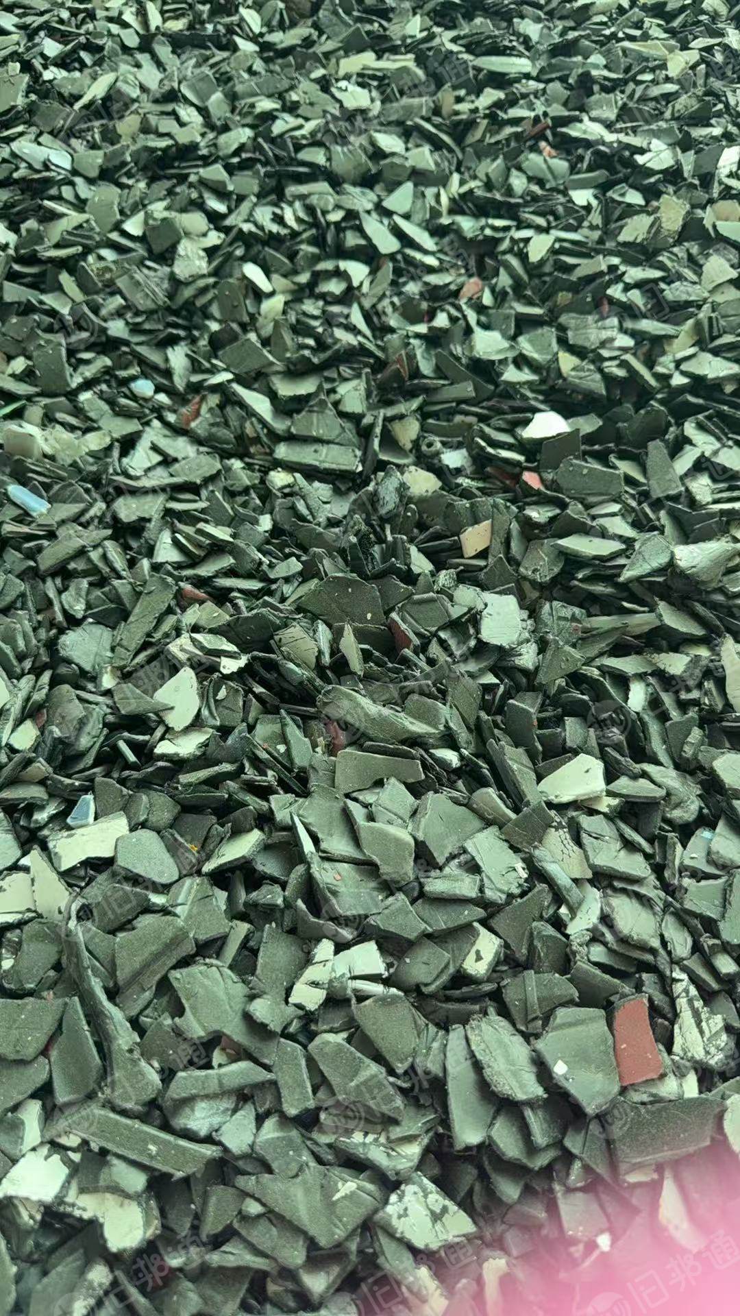 长期出售PP汽车保险杆破碎料