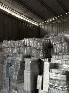 出售沙井吸塑盒毛料