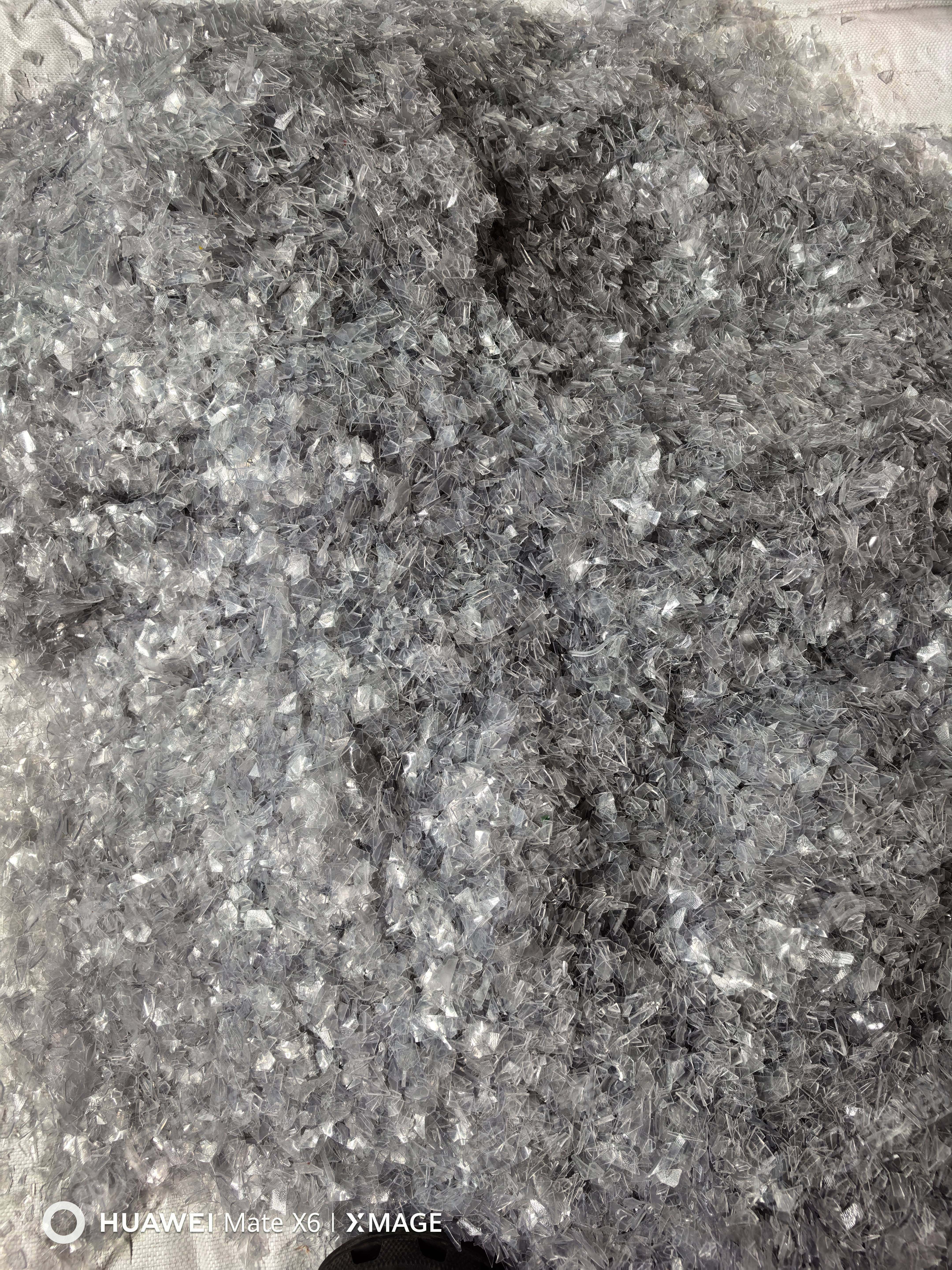 出售pvc透明水晶板门帘毛料粉碎料