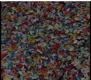 求购全漂PP日杂花丙破碎料