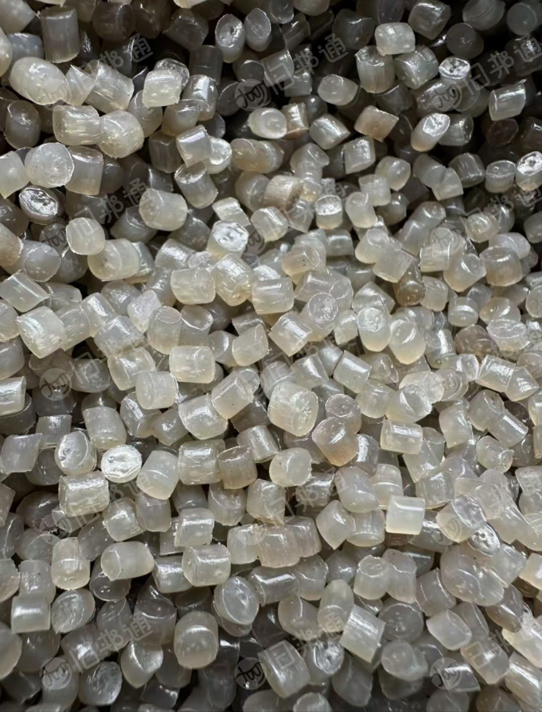 出售高压膜颗粒，过100目