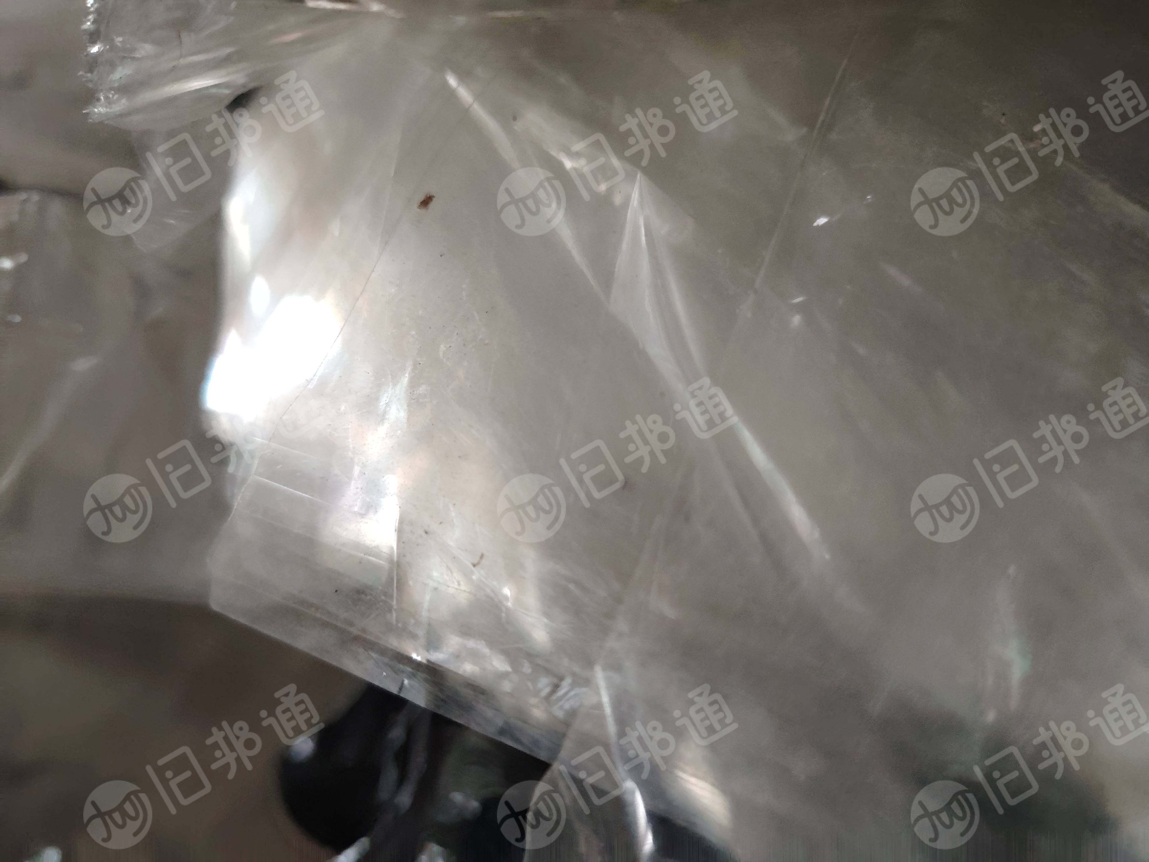 出售pet轻胶膜,黑白为主,少量蓝色,不含醋酸膜