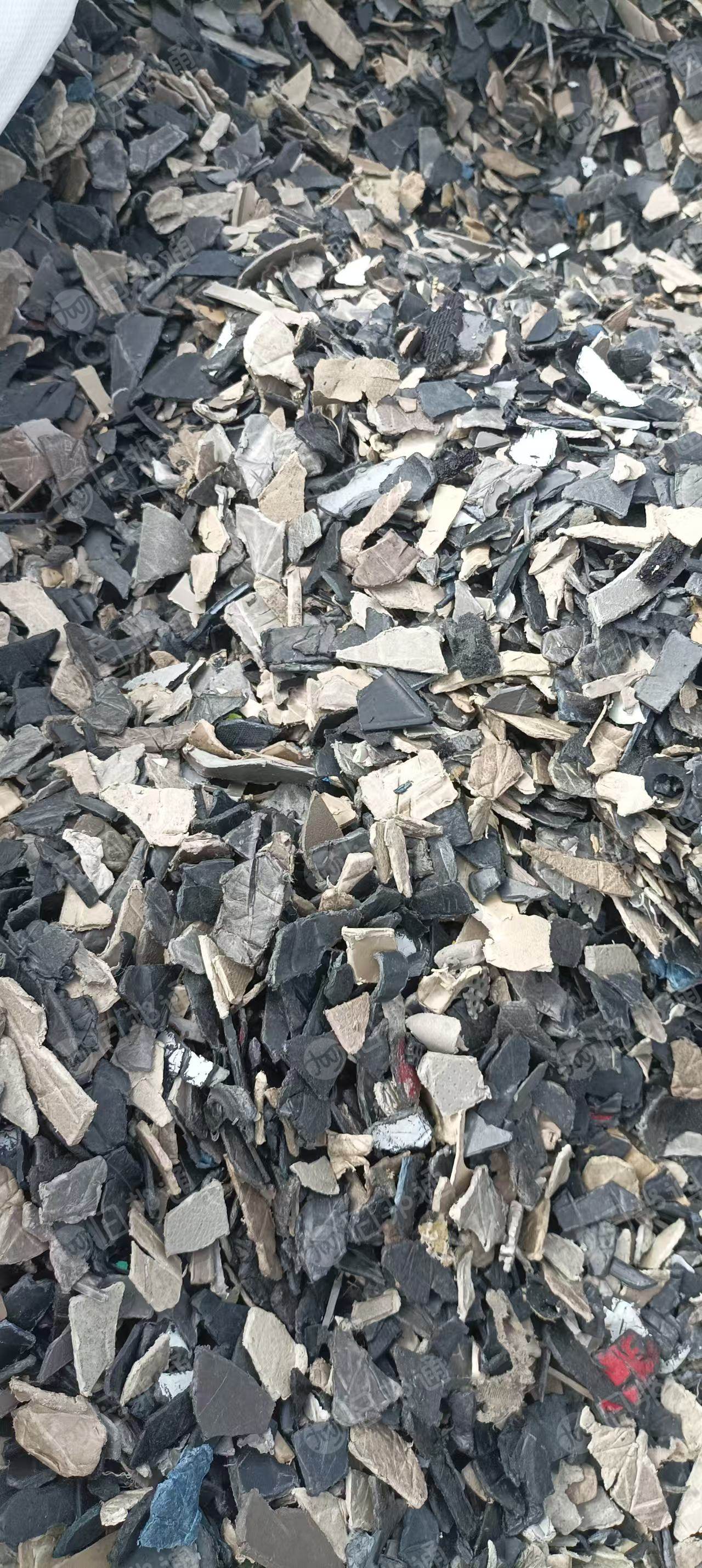 出售汽车内饰塑料