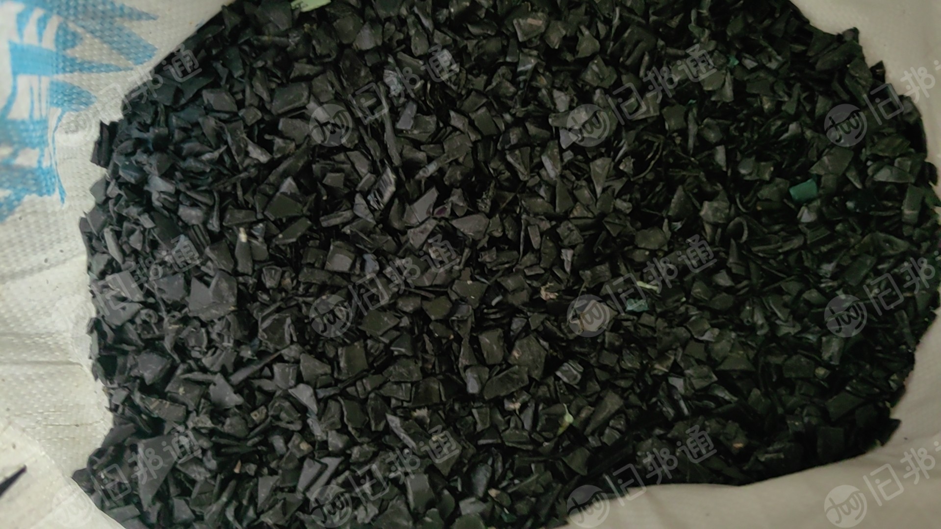 出售新料黑PC破碎料,二十多吨,50多冲击,长期有货